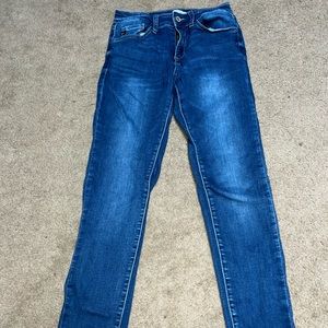 Kancan women’s jeans mid rise